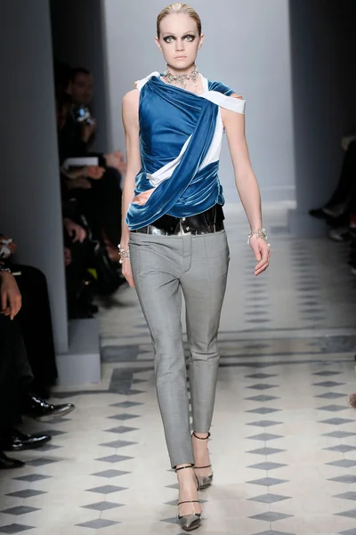 Look 23